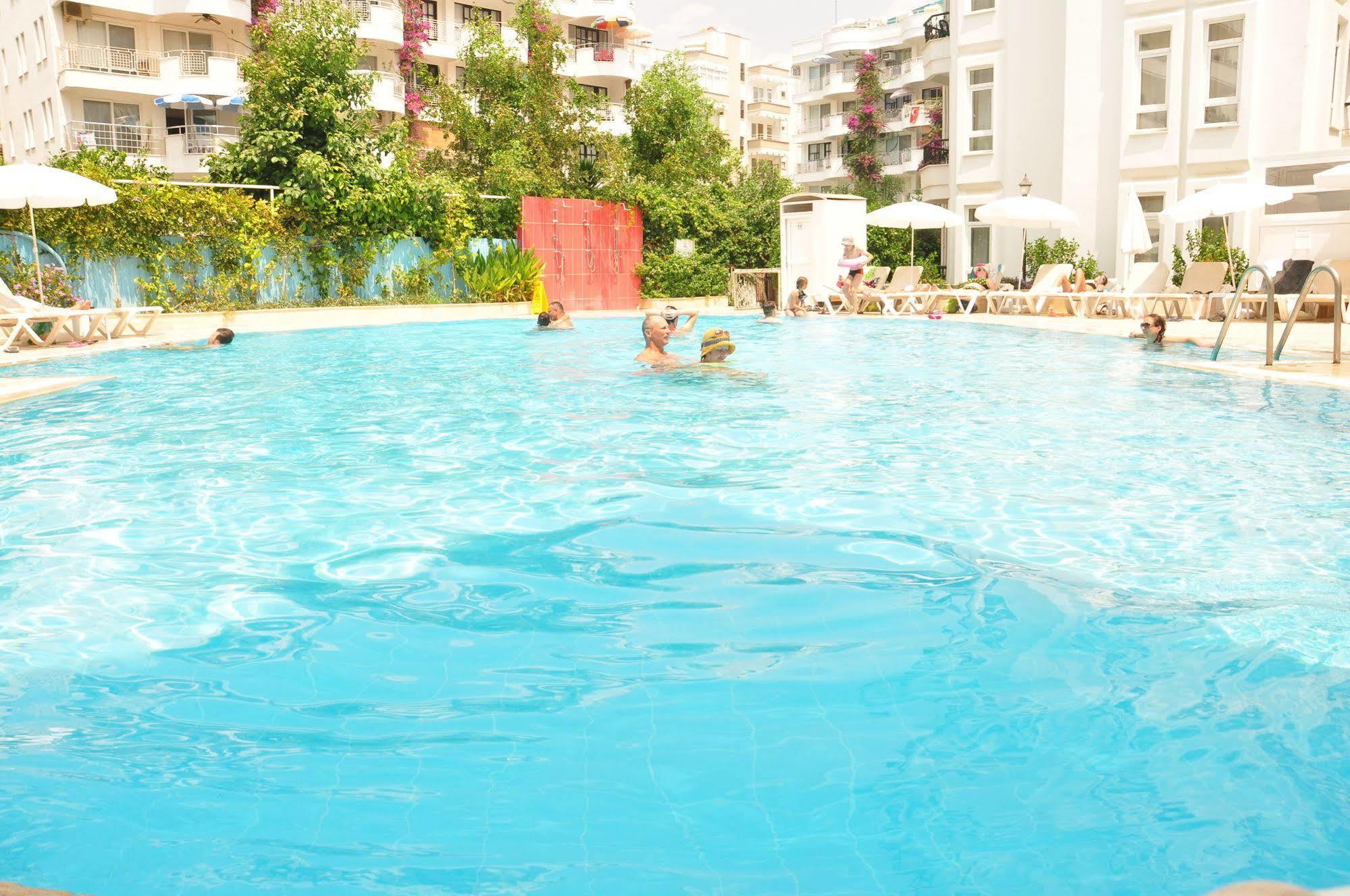 Xeno Hotels Club Mare Каргычак Экстерьер фото